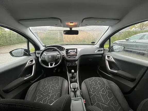 Peugeot 2008 2014 photo 5