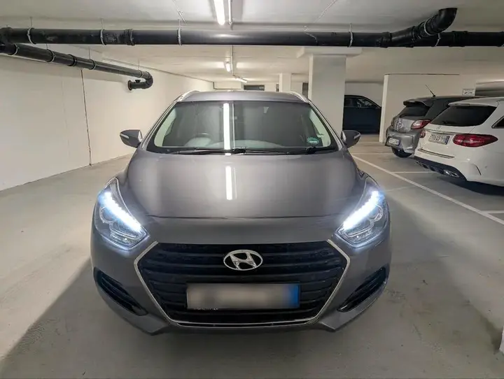 Hyundai I40