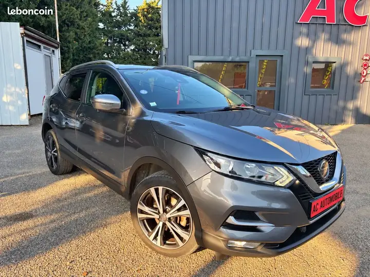 Nissan Qashqai 2018 photo 2