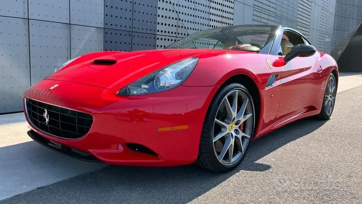 Ferrari California