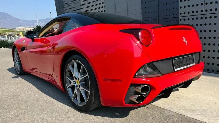 Ferrari California 2012 photo 3
