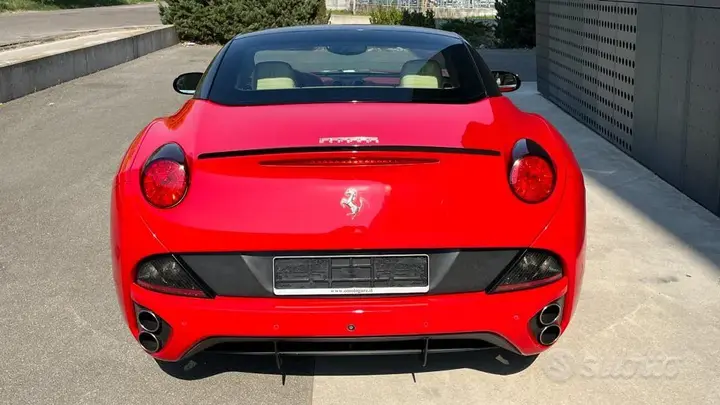 Ferrari California 2012 photo 5