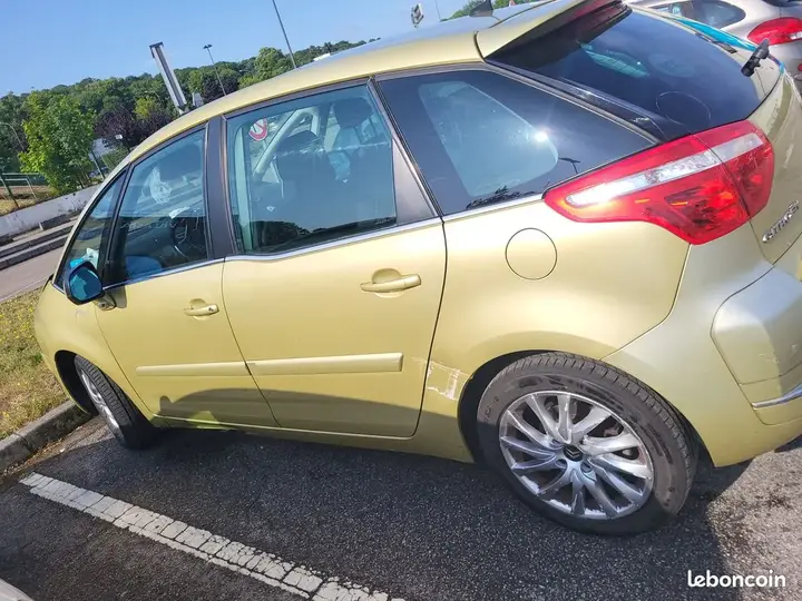 Citroen C4 Picasso 2007 photo 3
