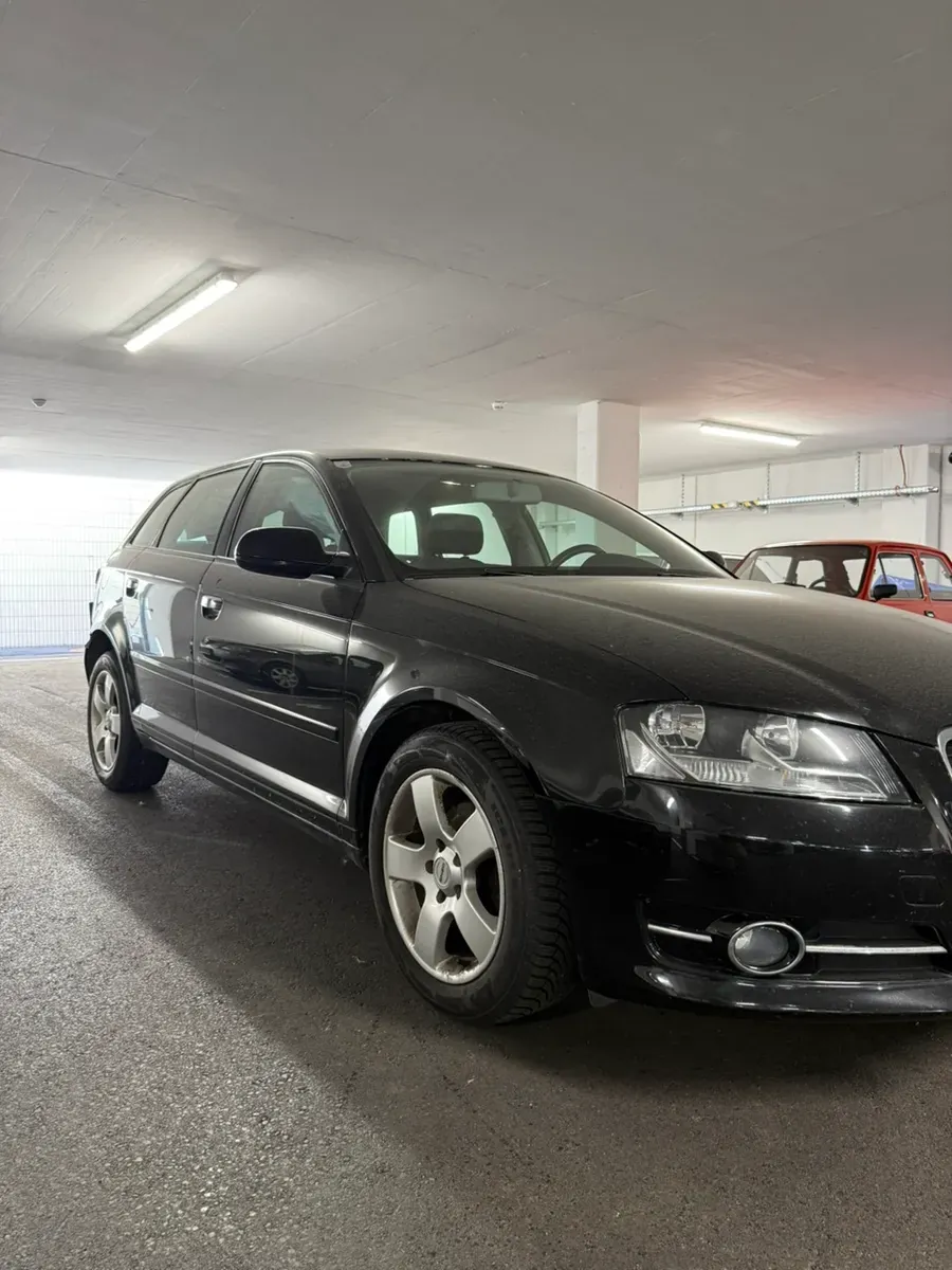 Audi A3 2012 photo 2
