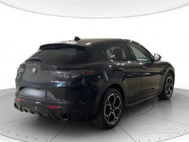 Alfa Romeo Stelvio 2024 photo 3
