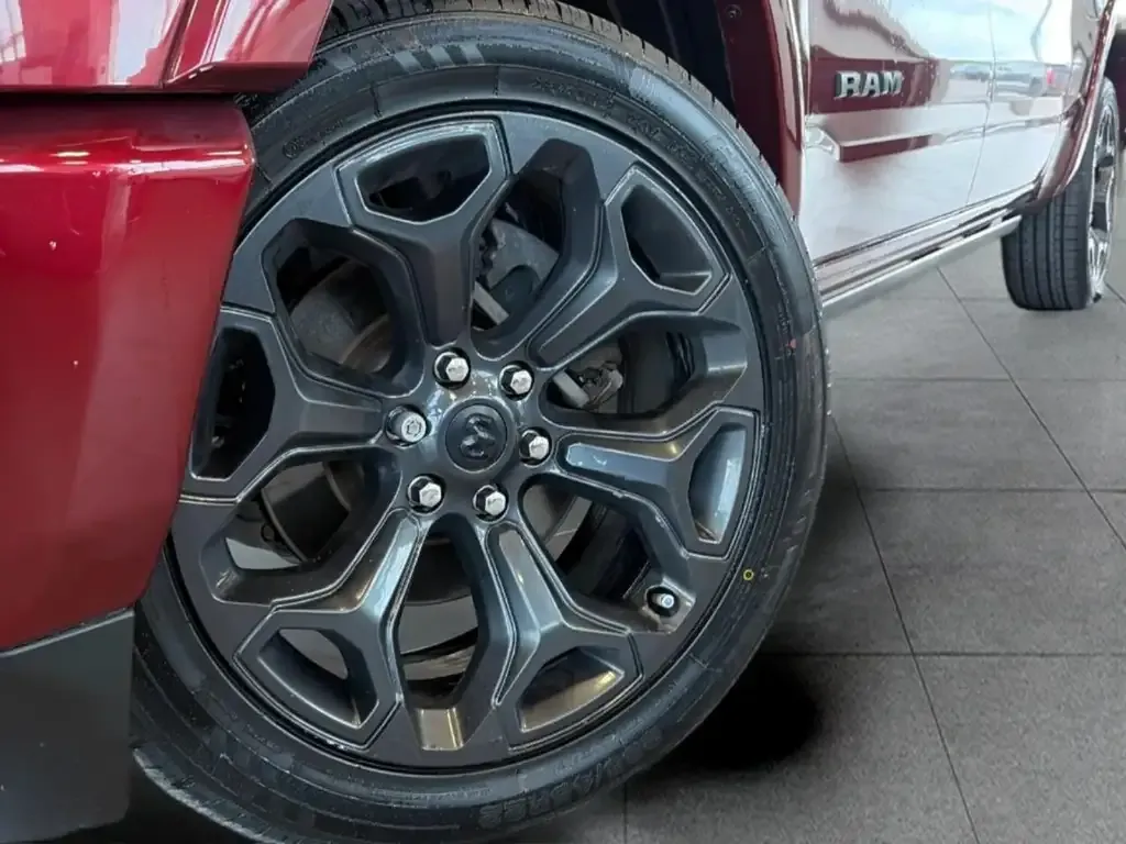 Ram 1500 2023 photo 2