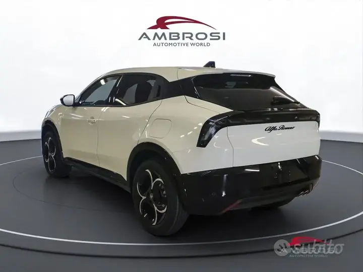 Alfa Romeo Junior 2026 photo 4