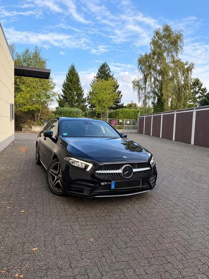 Mercedes-Benz A 180