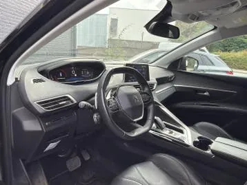 Peugeot 3008 2019 photo 3