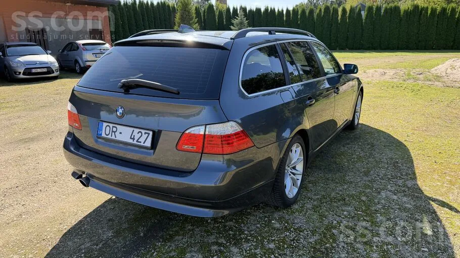BMW 520 2009 photo 3