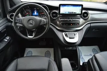 Mercedes-Benz V250 2022 photo 3