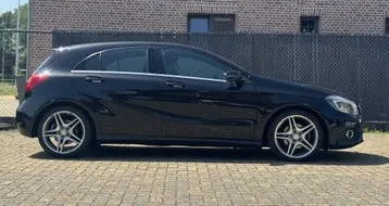 Mercedes-Benz A 220 2014 photo 3