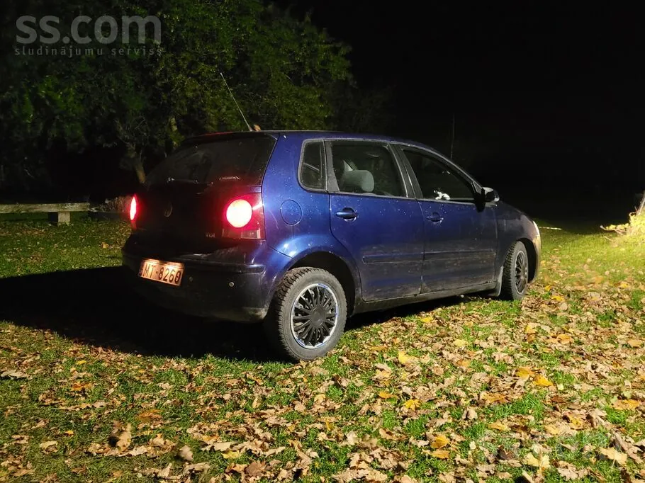 Volkswagen Polo 2007 photo 2