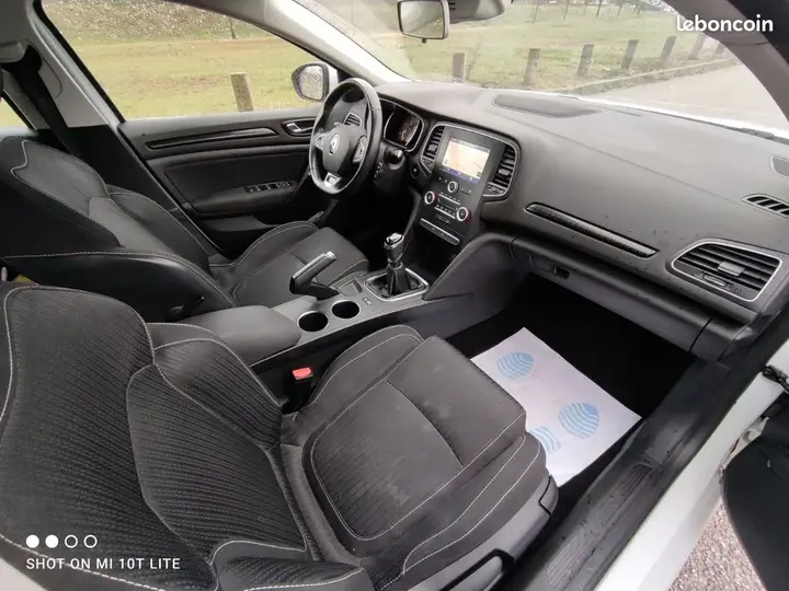 Renault Megane 2016 photo 4