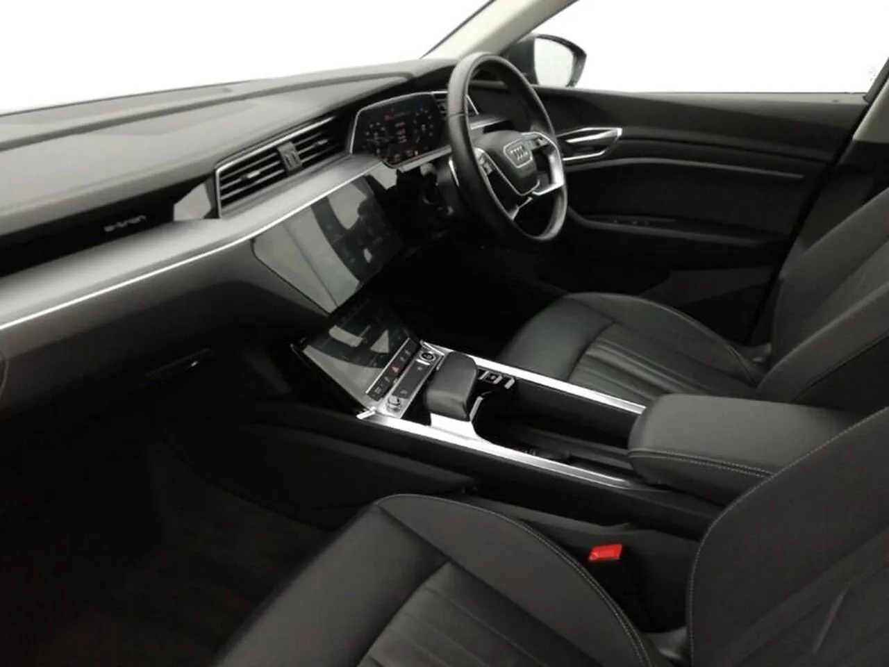 Audi Q8 E-Tron 2023 photo 5