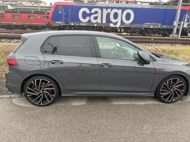 Volkswagen Golf 2021 photo 3