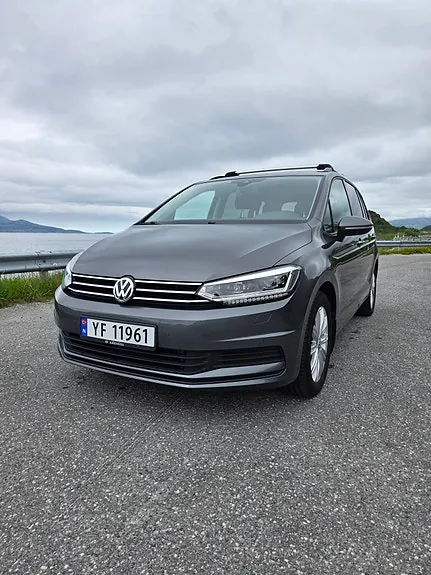 Volkswagen Touran 2017 photo 4