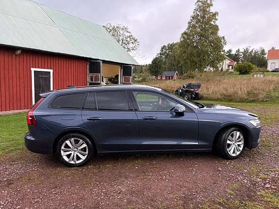 Volvo V60 2019 photo 3