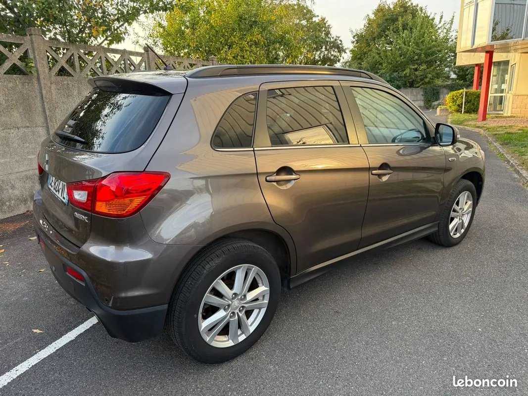 Mitsubishi Asx 2012 photo 4