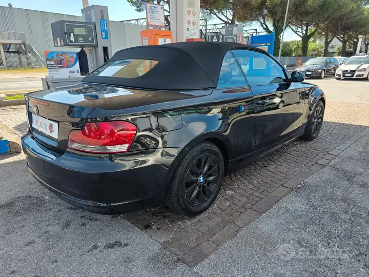 BMW 120D Cabrio 2009 photo 4