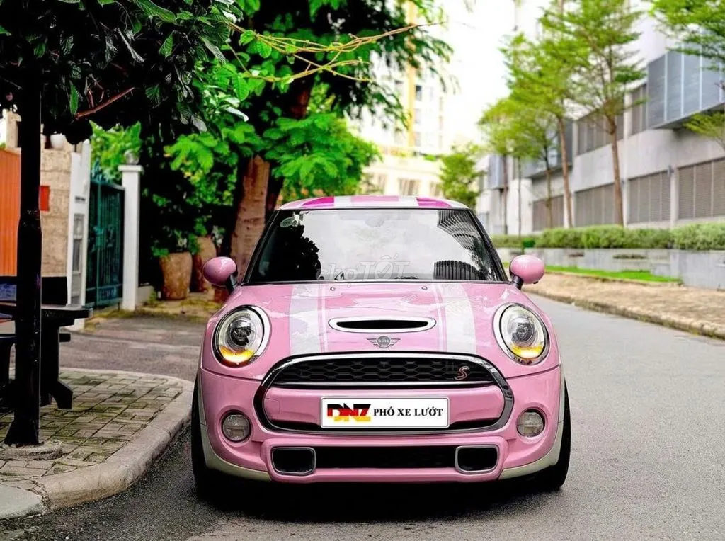 Mini Cooper S 2019 photo 2