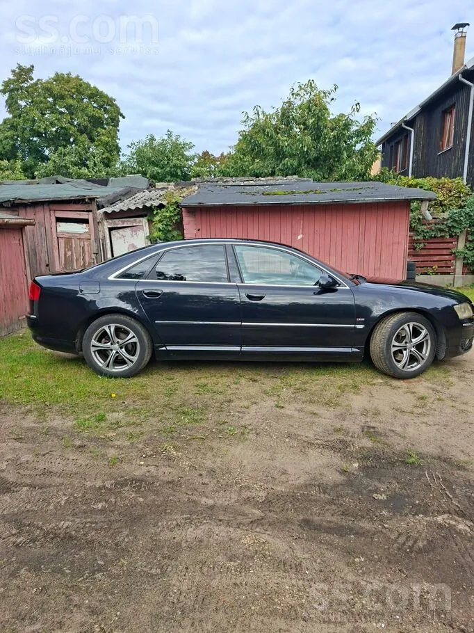 Audi A8 2006 photo 2