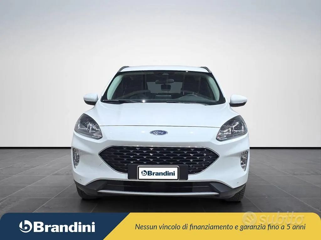 Ford Kuga 2022 photo 3