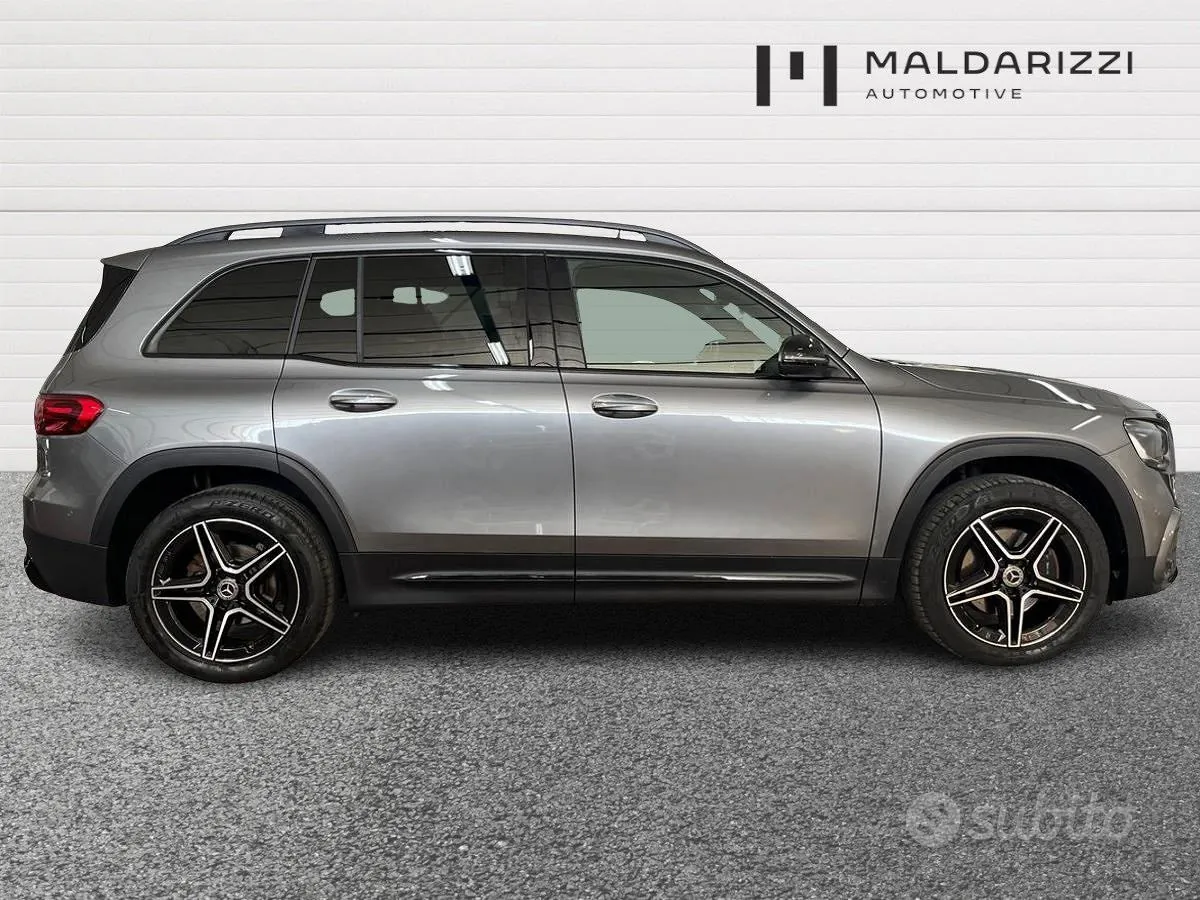 Mercedes-Benz Glb 2024 photo 5