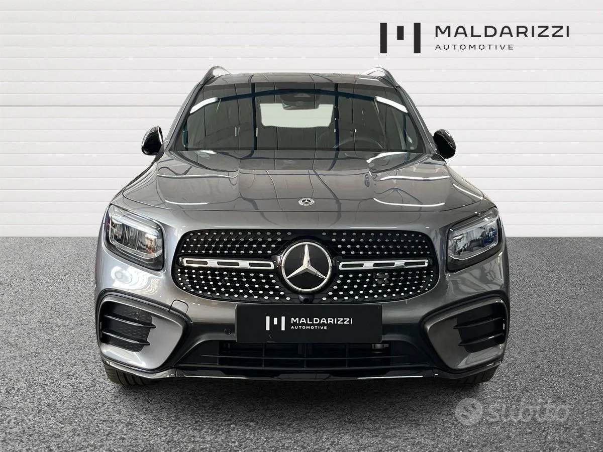Mercedes-Benz Glb 2024 photo 2