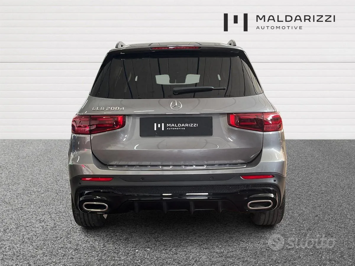 Mercedes-Benz Glb 2024 photo 3