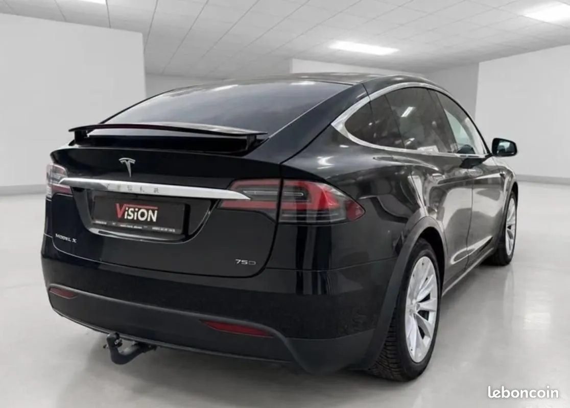 Tesla Model X 2017 photo 5