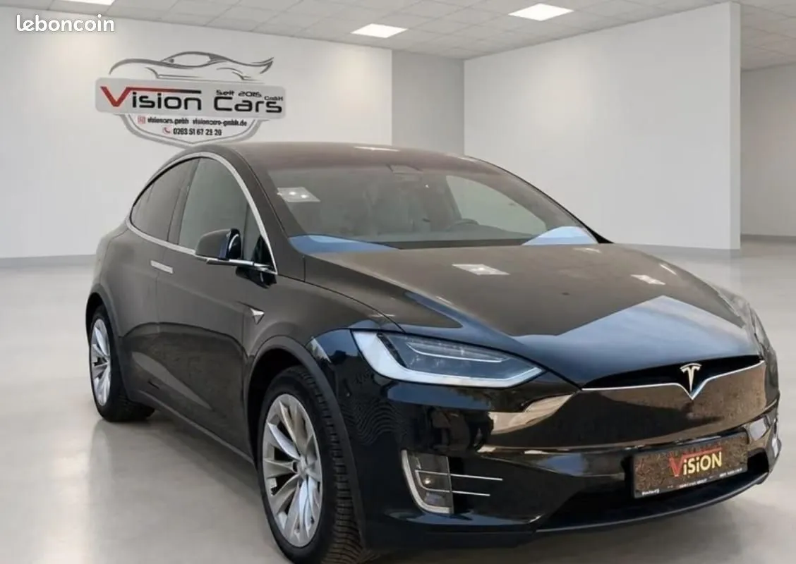 Tesla Model X 2017 photo 4