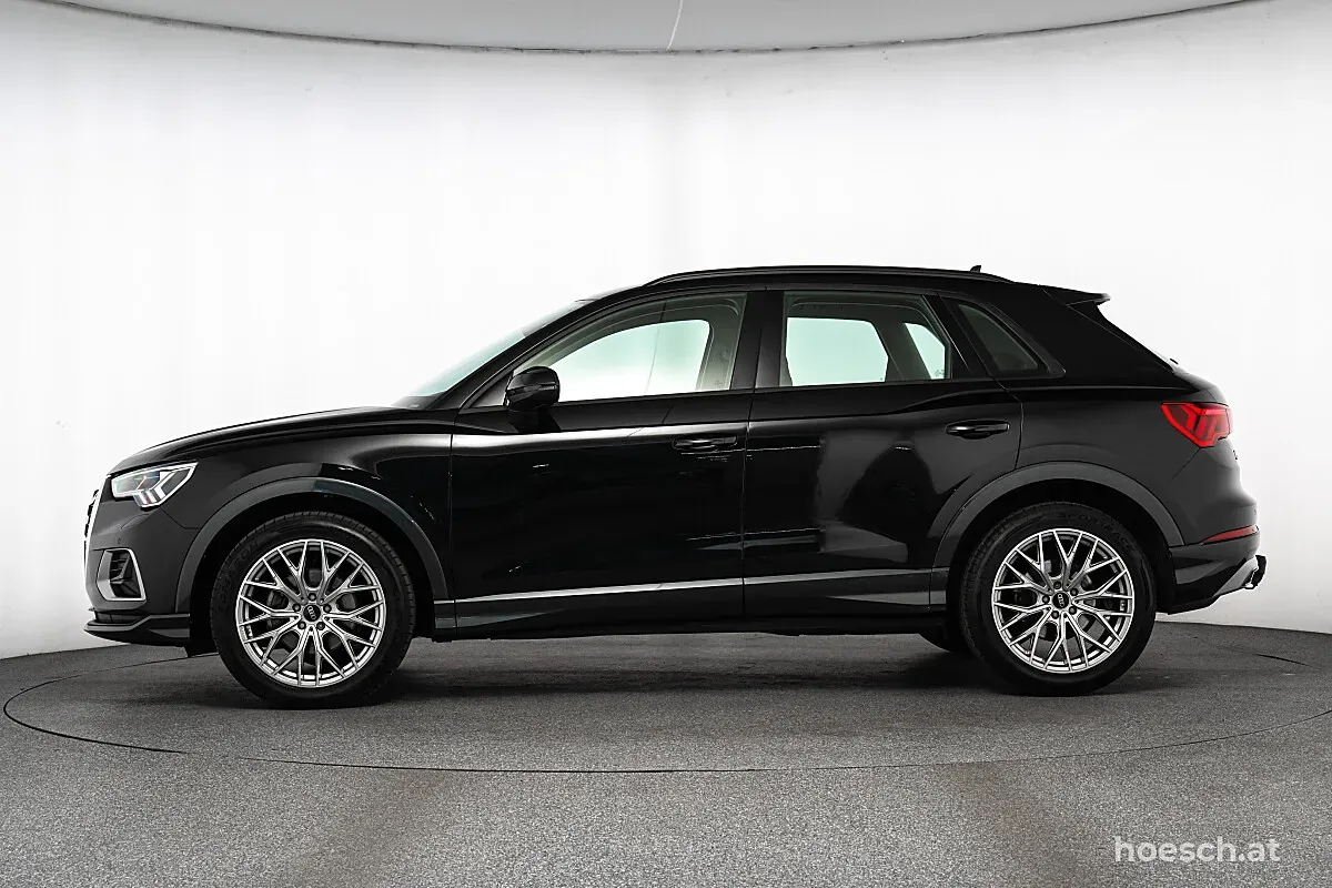 Audi Q3 2025 photo 3