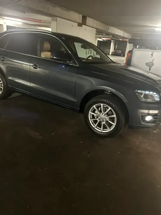Audi Q5 2010 photo 3