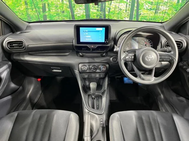 Toyota Yaris 2024 photo 2