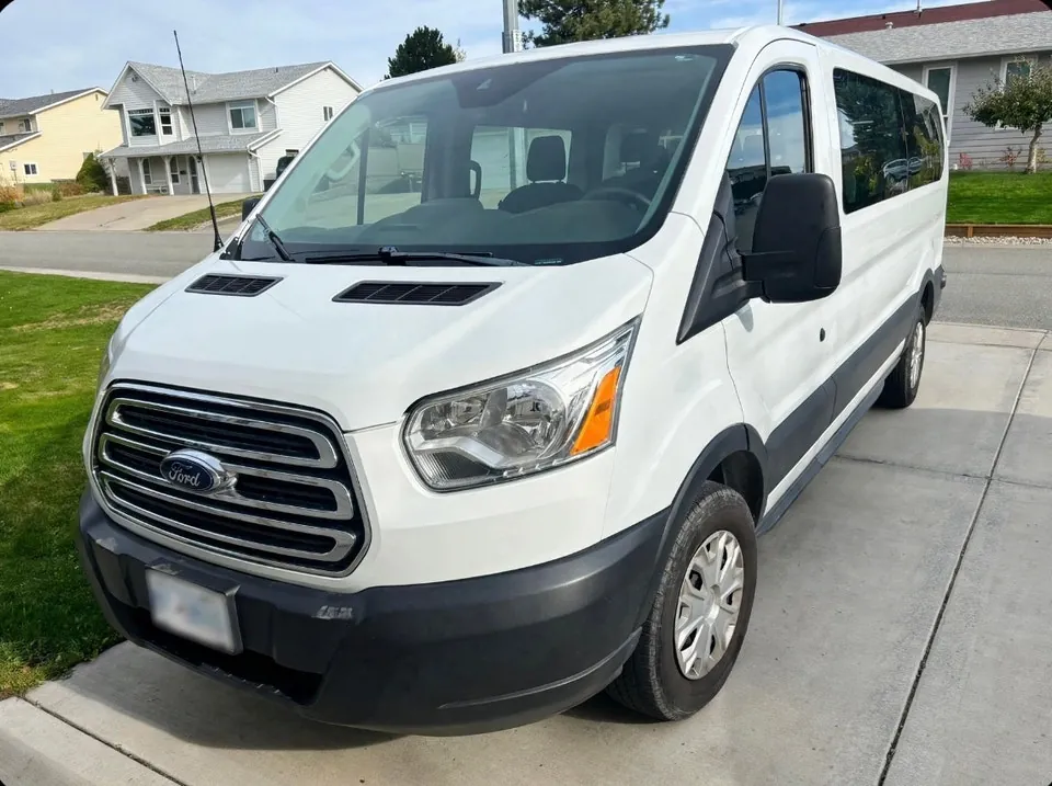 Ford Transit Passenger