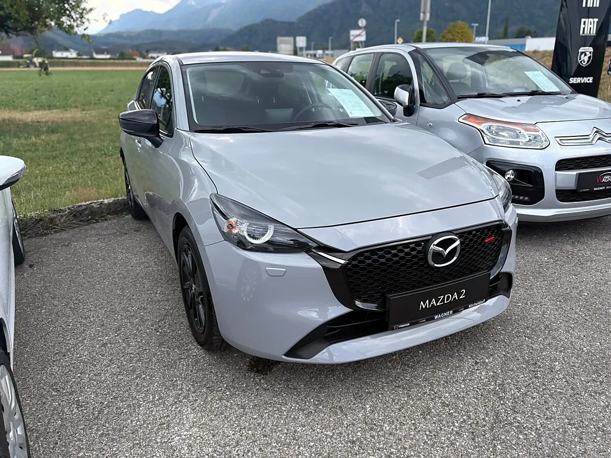 Mazda Mazda2 2024 photo 3