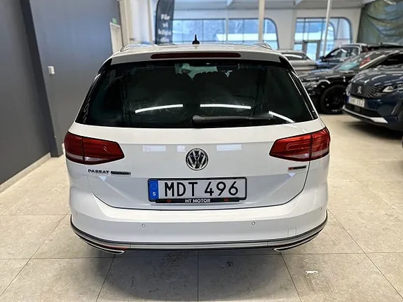 Volkswagen Passat 2018 photo 5