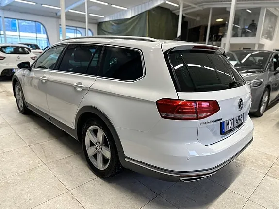Volkswagen Passat 2018 photo 4