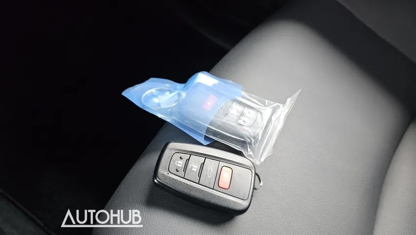 Toyota Rav4 2024 photo 3