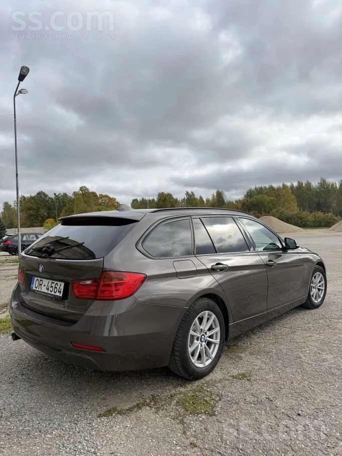 BMW 318 2015 photo 5