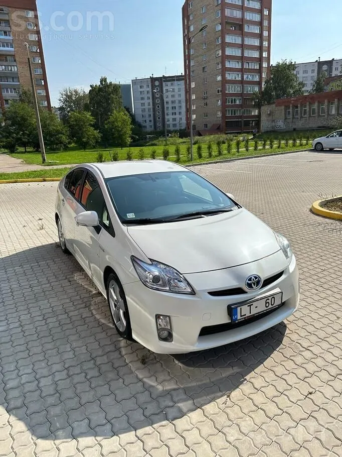 Toyota Prius 2012 photo 3