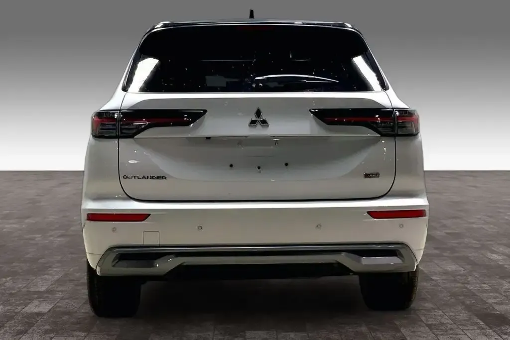 Mitsubishi Outlander 2026 photo 4