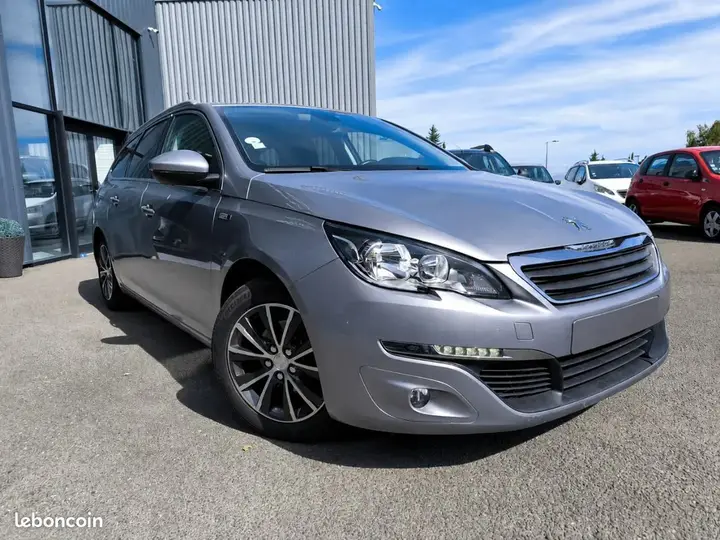 Peugeot 308 Sw 2015 photo 2