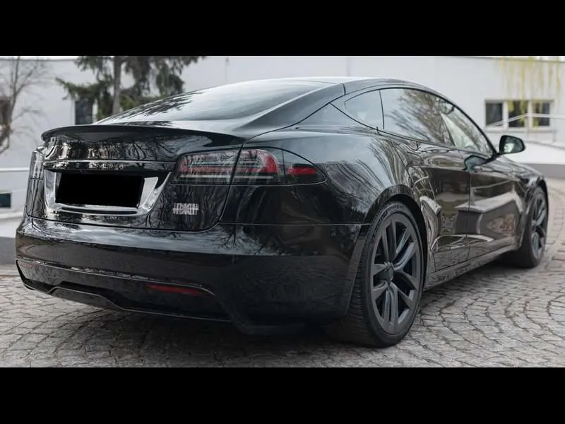 Tesla Model S 2024 photo 5