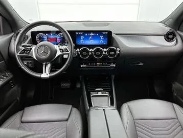 Mercedes-Benz Gla 2025 photo 3