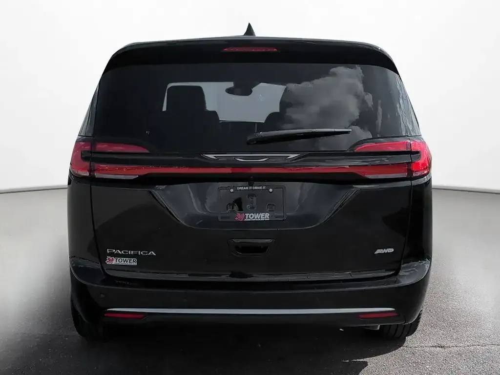 Chrysler Pacifica 2027 photo 4