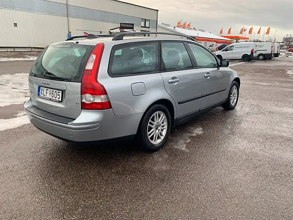 Volvo V50 2006 photo 3