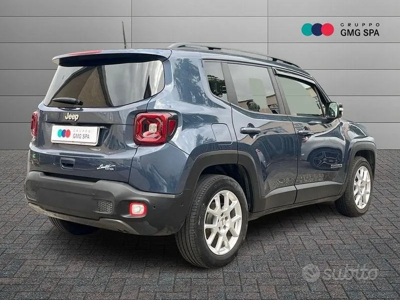 Jeep Renegade 2023 photo 3