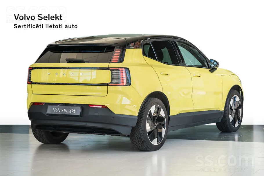 Volvo Ex 30 2025 photo 2